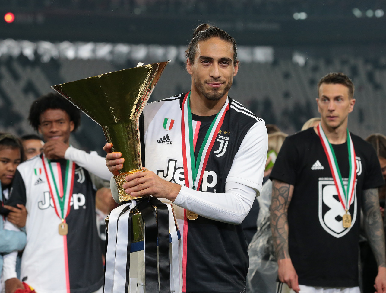 真心不容易！勇士10人轮换8人得分上双 苦战加时终取胜！